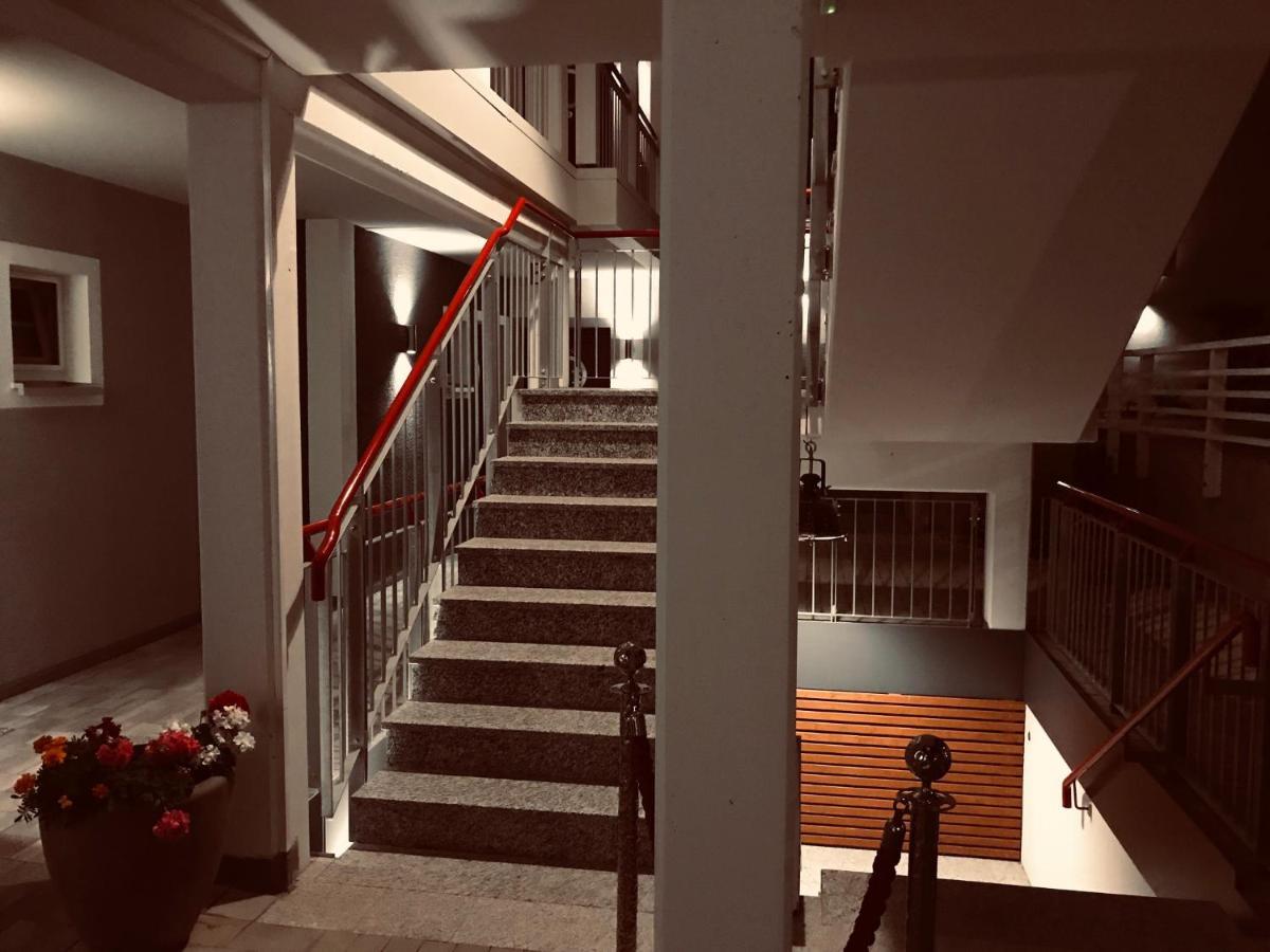 Hotel Der Leuchtturm-Gastro Gmbh à Geierswalde Extérieur photo